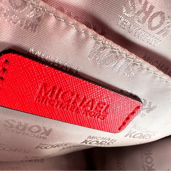 NWOT MICHAEL KORS Medium Karla East West Satchel - Picture 2 of 8